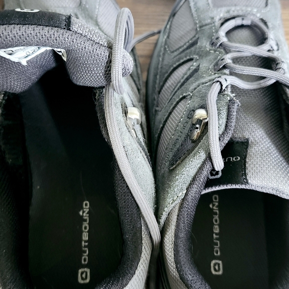 Size US 9 Men's Gray Outbound Low Cut Hiking Shoes, Water Resistant. - Picture 5 of 6